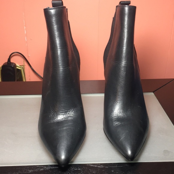 Woman ankle black boot 6.5 - Picture 4 of 5